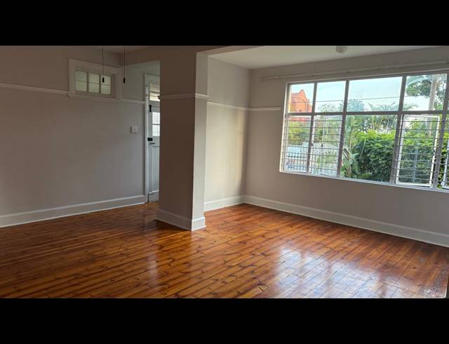 1.5 BEDROOM FLAT TO LET IN GLENWOOD